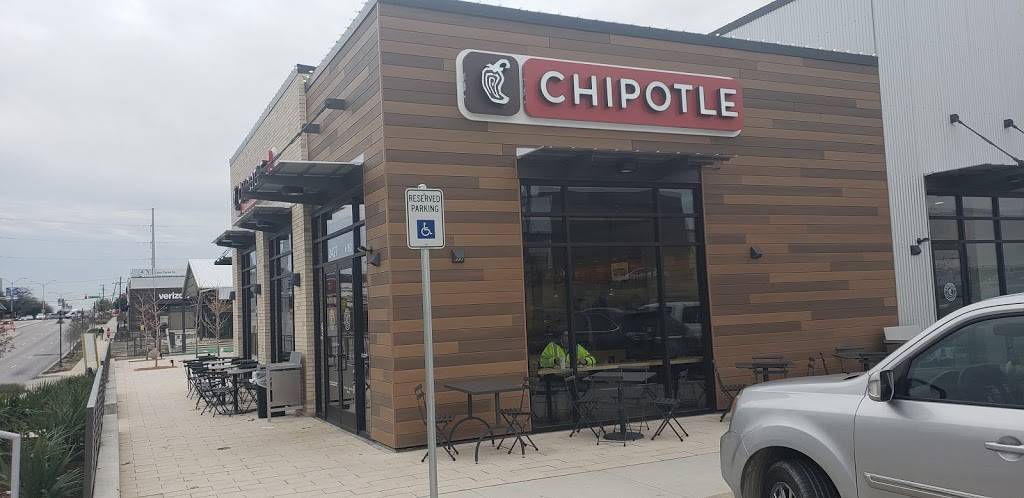Chipotle Mexican Grill | restaurant | 2427 W Mockingbird Lane Ste 150, Dallas, TX 75235, USA | 2143660102 OR +1 214-366-0102
