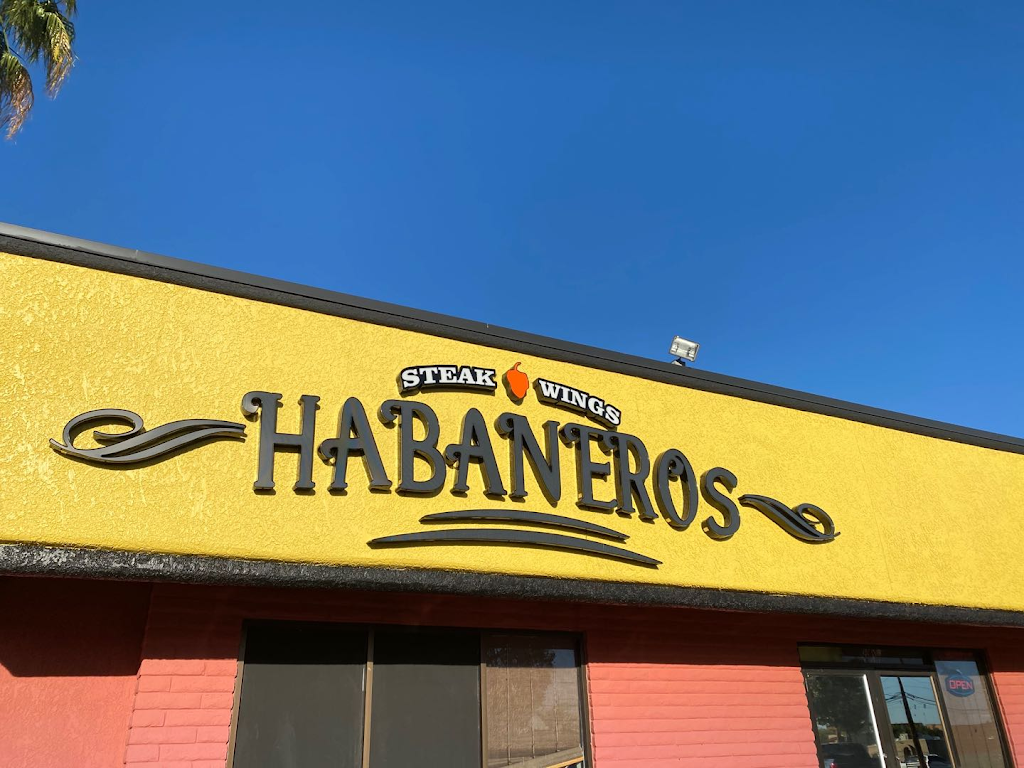 Habanero’s Steak & Wings | restaurant | 6910 E Tanque Verde Rd, Tucson, AZ 85715, USA | 5208496757 OR +1 520-849-6757
