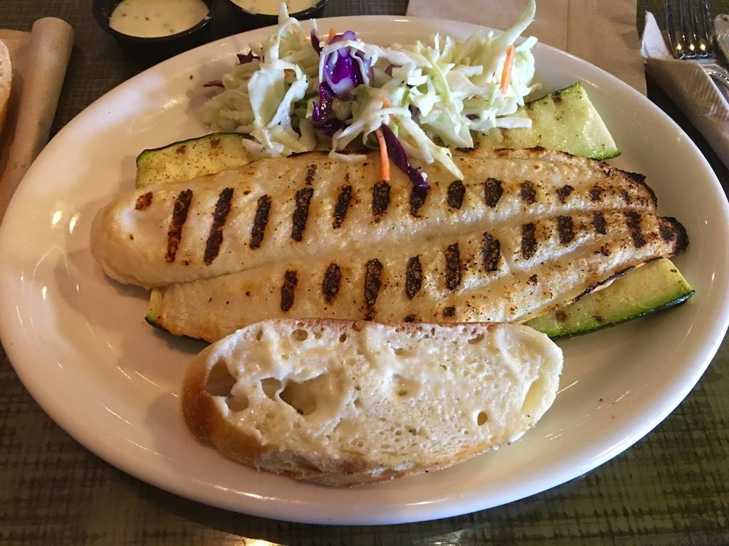 California Fish Grill | restaurant | 41 Auto Center Dr, Foothill Ranch, CA 92610, USA | 9494709600 OR +1 949-470-9600