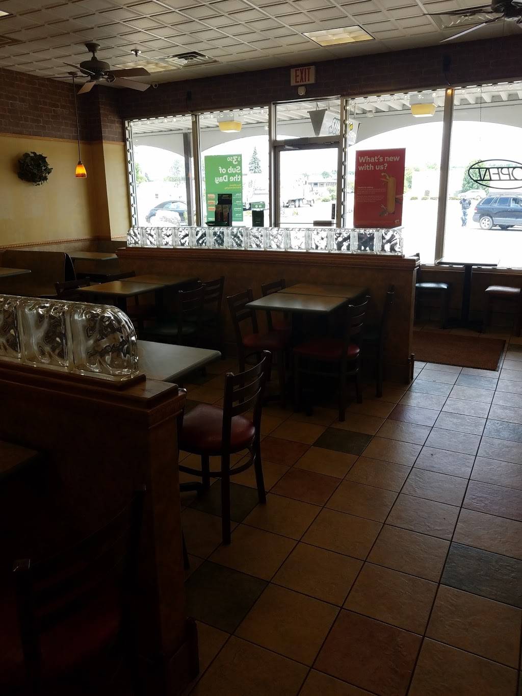 Subway Restaurants | restaurant | 690 Shaffer Rd, DuBois, PA 15801, USA | 8143711588 OR +1 814-371-1588