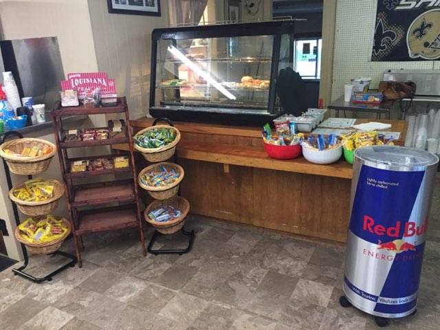 R&L Food Mart | restaurant | 4600 Moss St, Lafayette, LA 70507, USA | 3375652341 OR +1 337-565-2341