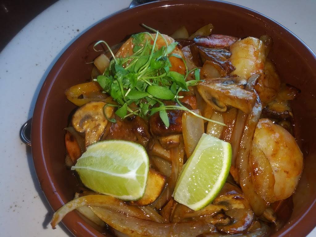 Ambakity Cocina Mexicana | restaurant | 8515 14th Ave S, Seattle, WA 98108, USA | 2062575483 OR +1 206-257-5483