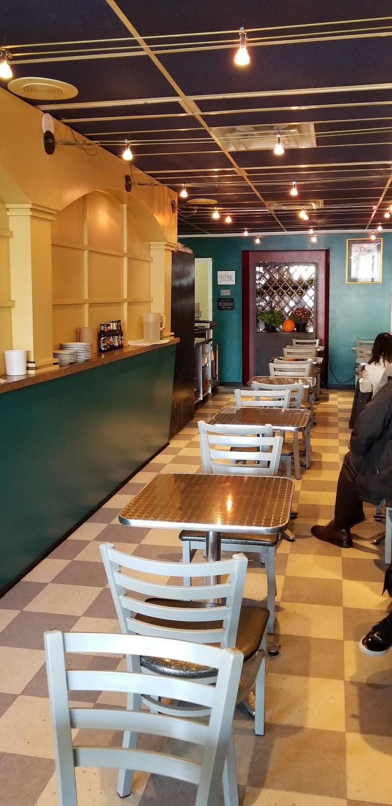 Thai Pilin Restaurant | restaurant | 8385 Leesburg Pike, Vienna, VA 22182, USA | 7035569191 OR +1 703-556-9191