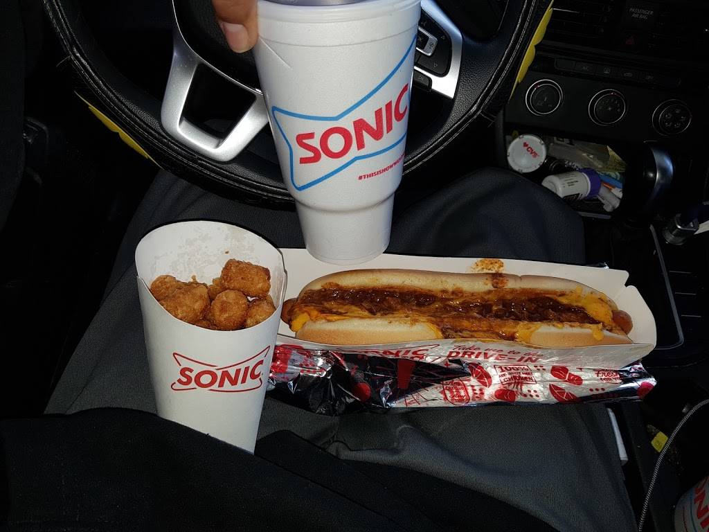 Sonic Drive-In | restaurant | 1060 W Renaissance Pkwy, Rialto, CA 92376, USA | 9093208614 OR +1 909-320-8614