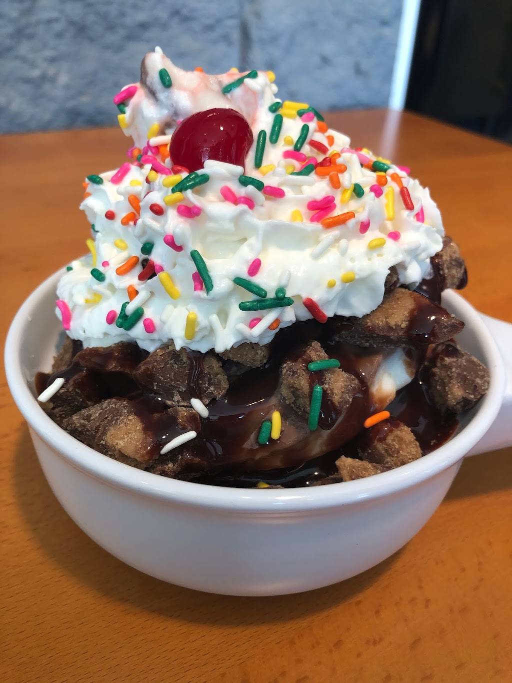 Shenanigans at Bowl-O-Rama | restaurant | 599 Lafayette Rd, Portsmouth, NH 03801, USA | 6034360504 OR +1 603-436-0504