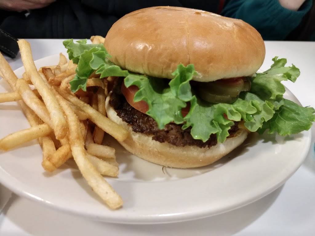 Steak n Shake | restaurant | 1066 N Henderson St, Galesburg, IL 61401, USA | 3093060238 OR +1 309-306-0238