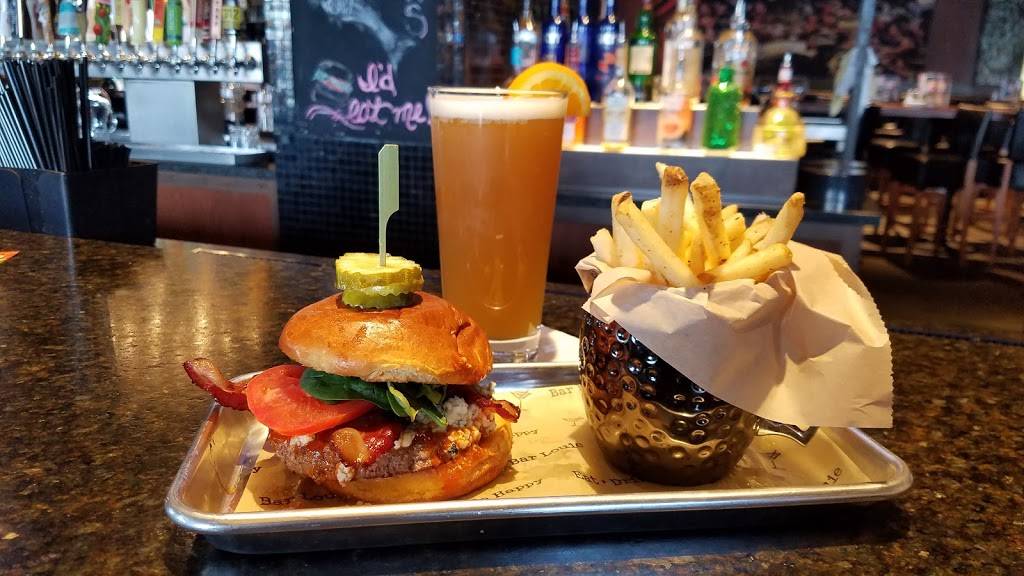 Bar Louie | night club | 10267 Penny Ln #2034, Miamisburg, OH 45342, USA | 9379144000 OR +1 937-914-4000