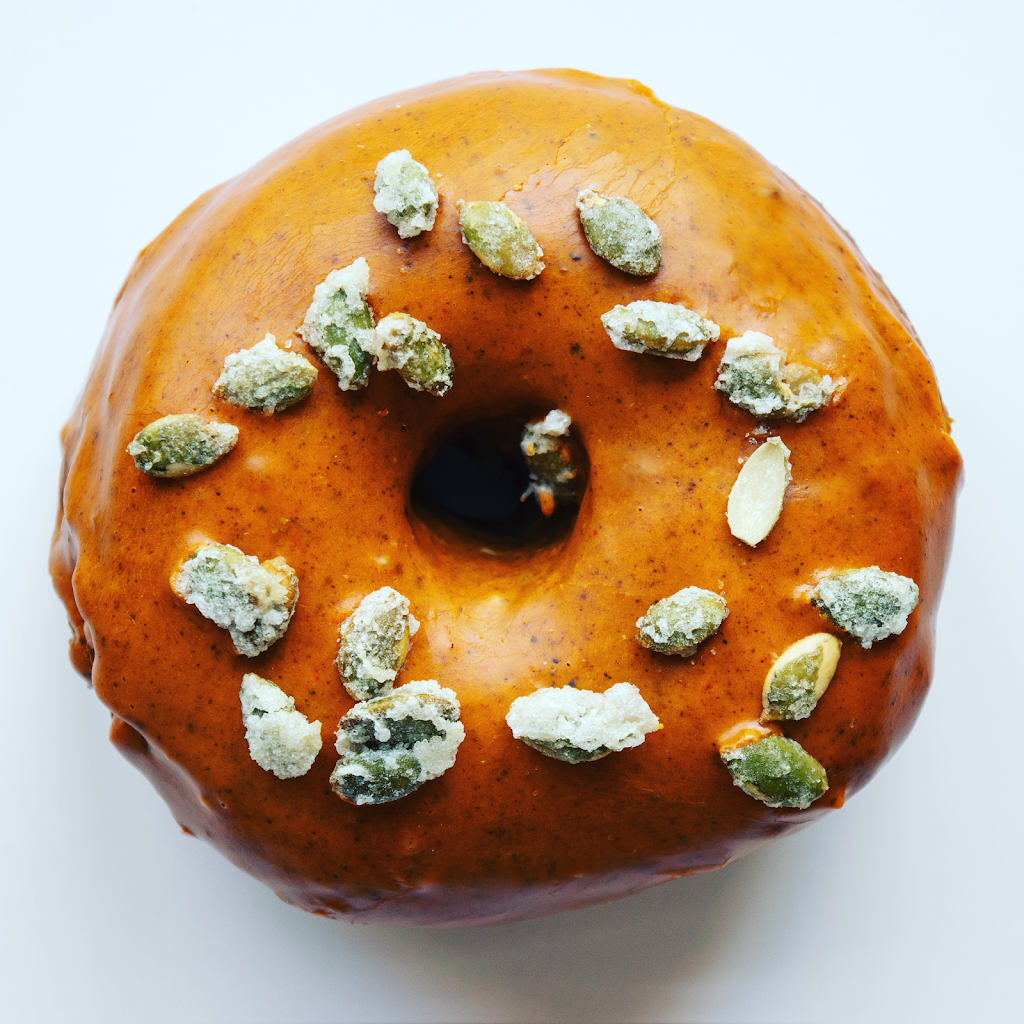 Il Venetian Doughnuts & Gelato | restaurant | Lobby, Key Tower, 127 Public Square, Cleveland, OH 44114, USA | 2162413600 OR +1 216-241-3600