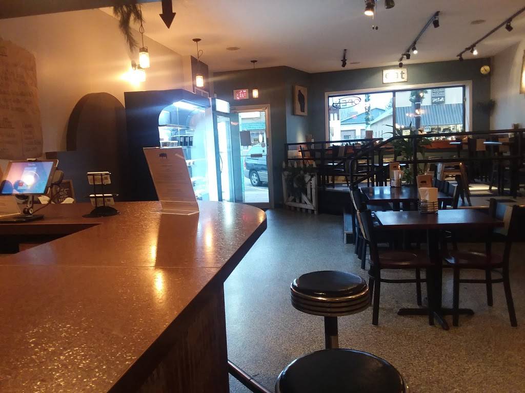 Sulten Belly | restaurant | 220 N Main St, Waupaca, WI 54981, USA | 7158025089 OR +1 715-802-5089