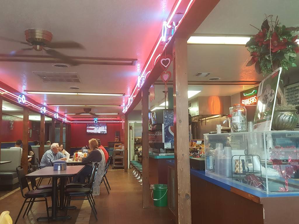 Burger Shoppe | restaurant | 116 N Main St #2738, Kingfisher, OK 73750, USA | 4053754660 OR +1 405-375-4660