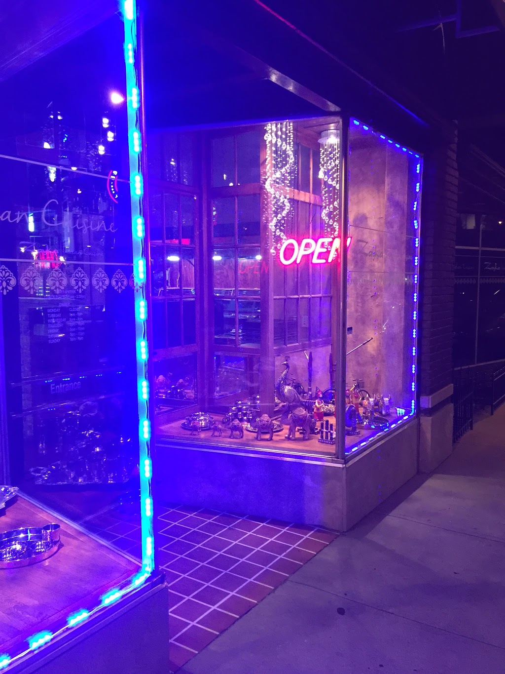 Zayka Indian Cuisine | restaurant | 313 S Jefferson Ave, Springfield, MO 65806, USA | 4173514400 OR +1 417-351-4400