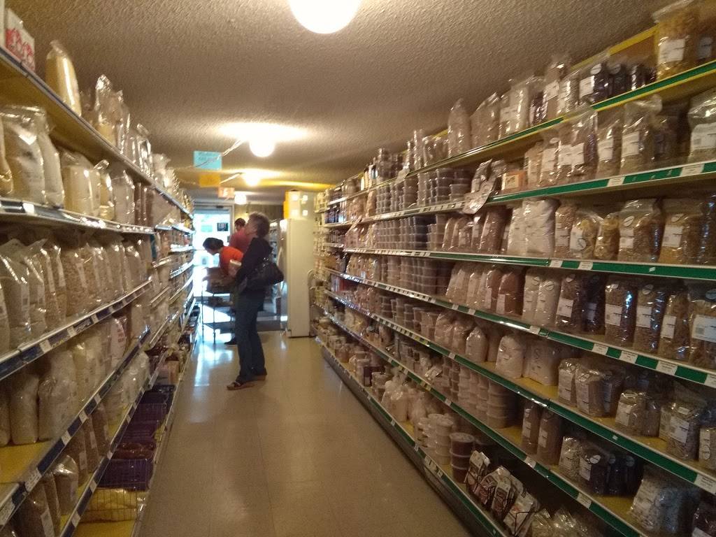 Adas Country Store and Cafe | bakery | 9653 US-45, Bethel Springs, TN 38315, USA | 7319349310 OR +1 731-934-9310