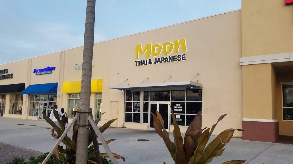 Moon Thai & Japanese | restaurant | 20505 S Dixie Hwy, Cutler Bay, FL 33189, USA | 7862935599 OR +1 786-293-5599
