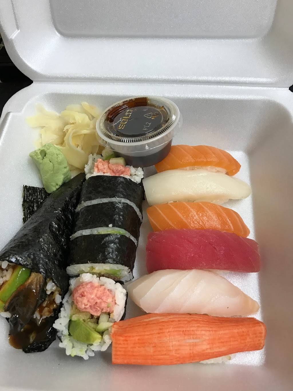 Soto Sushi | restaurant | 188 W Old Country Rd, Hicksville, NY 11801, USA | 5165131809 OR +1 516-513-1809