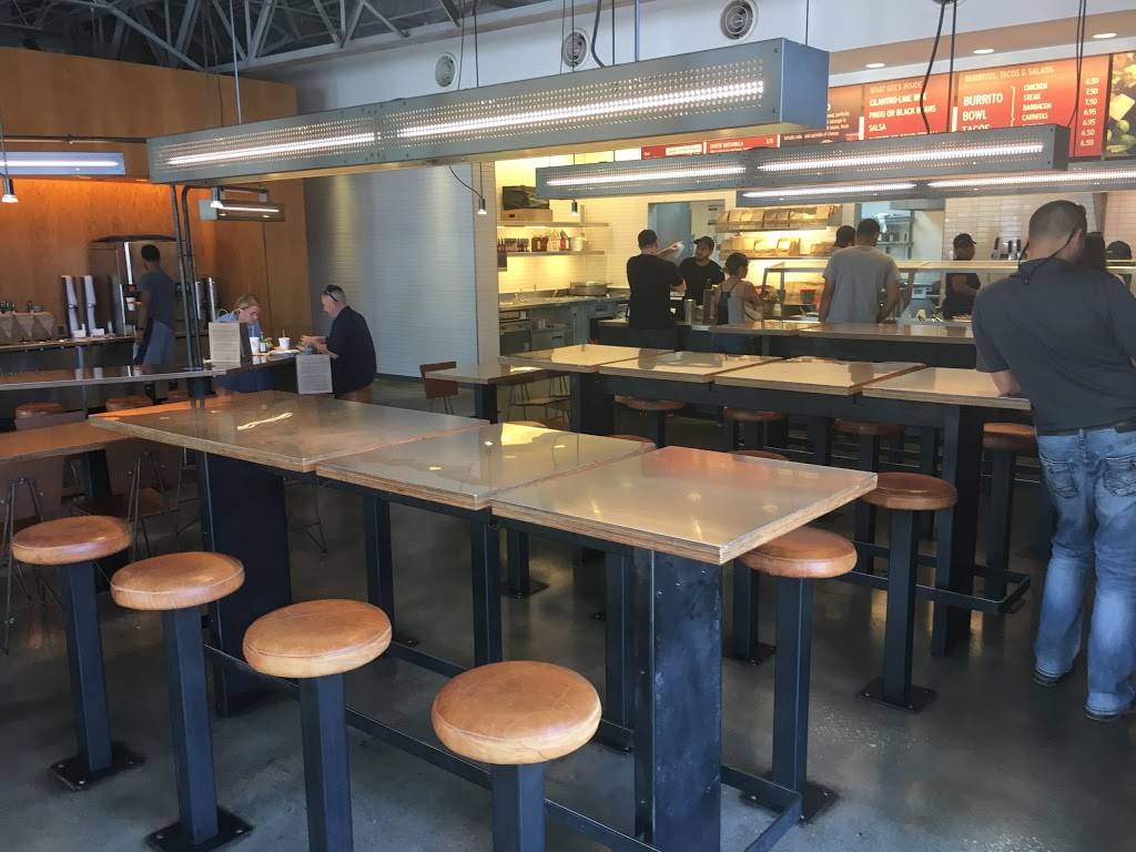 Chipotle Mexican Grill | restaurant | 103 Brandon Town Center Dr, Brandon, FL 33511, USA | 8133303001 OR +1 813-330-3001