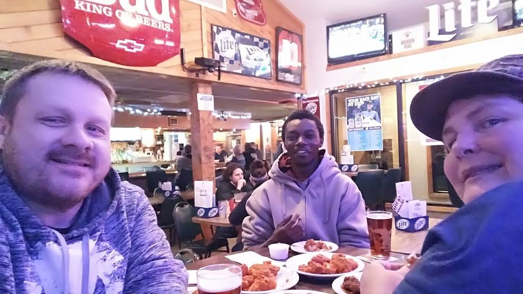 Jags Bar & Grill | restaurant | 8915 Lima Rd, Fort Wayne, IN 46818, USA | 2604890880 OR +1 260-489-0880