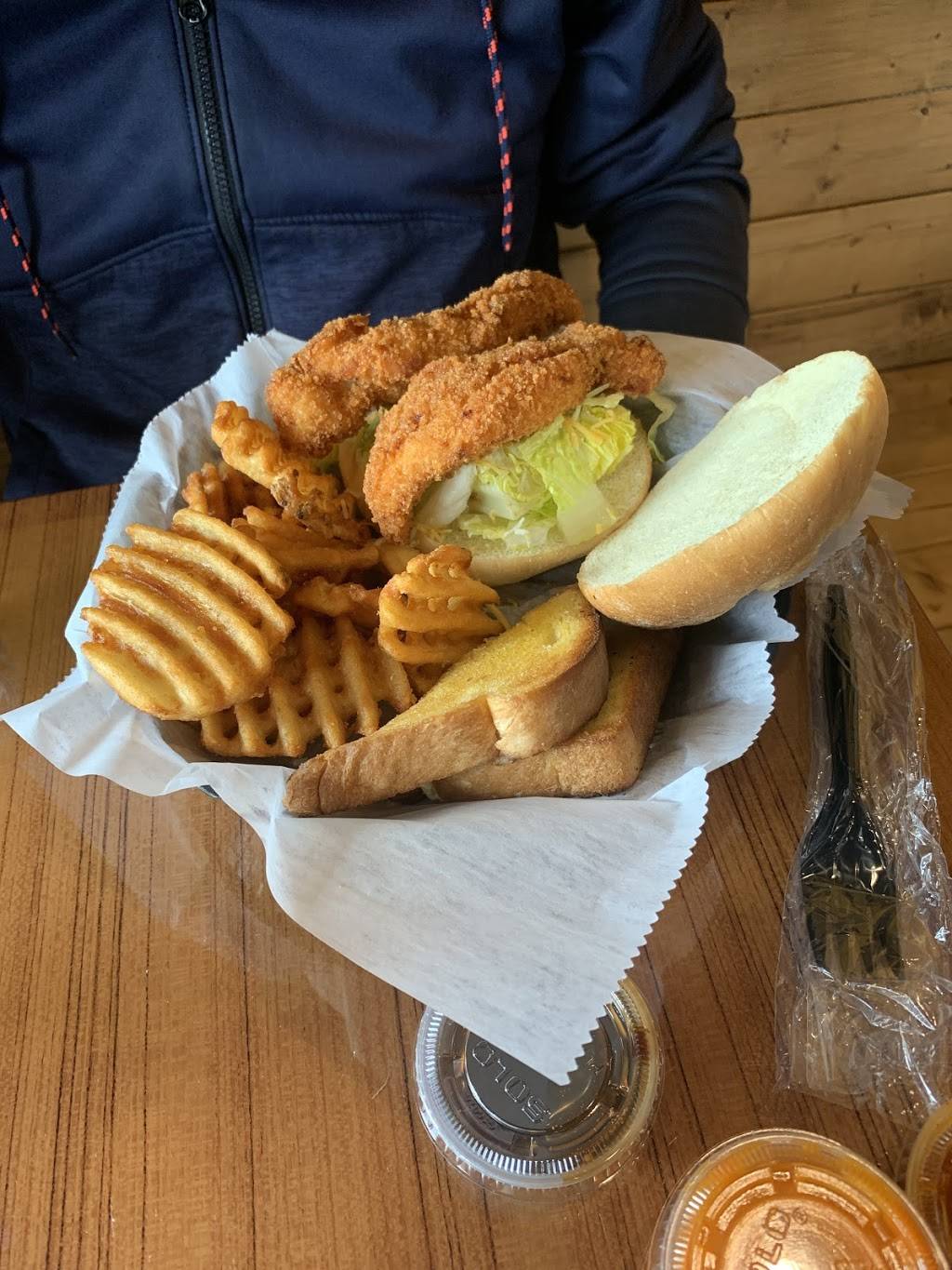 Macks Tenders | restaurant | 8738 Baymeadows Rd E, Jacksonville, FL 32256, USA | 9043793981 OR +1 904-379-3981
