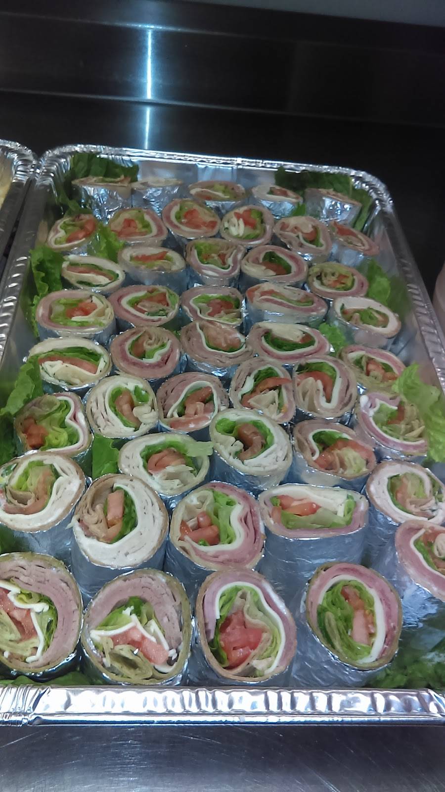 Aroma Pizza and Grill | restaurant | 143 N Quincy St, Abington, MA 02351, USA | 5085104106 OR +1 508-510-4106