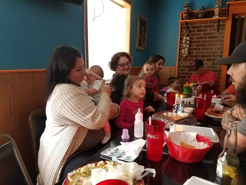 Casa Rodriguez | restaurant | 202 W Logan St, Celina, OH 45822, USA | 4195866548 OR +1 419-586-6548