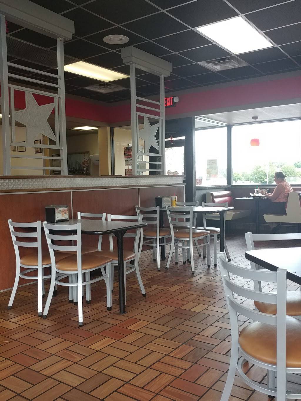 Hardees | restaurant | 11014 Warwick Blvd, Newport News, VA 23601, USA | 7575991966 OR +1 757-599-1966