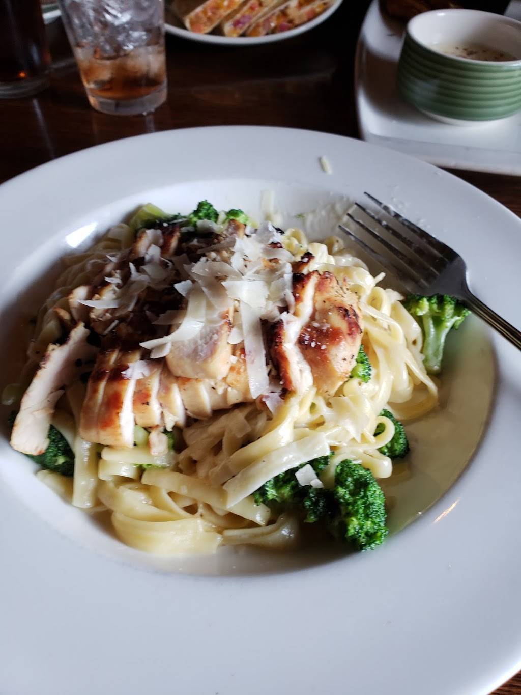 Applebees Grill + Bar | restaurant | 12825 Washington Twp Blvd, Waynesboro, PA 17268, USA | 7177493057 OR +1 717-749-3057