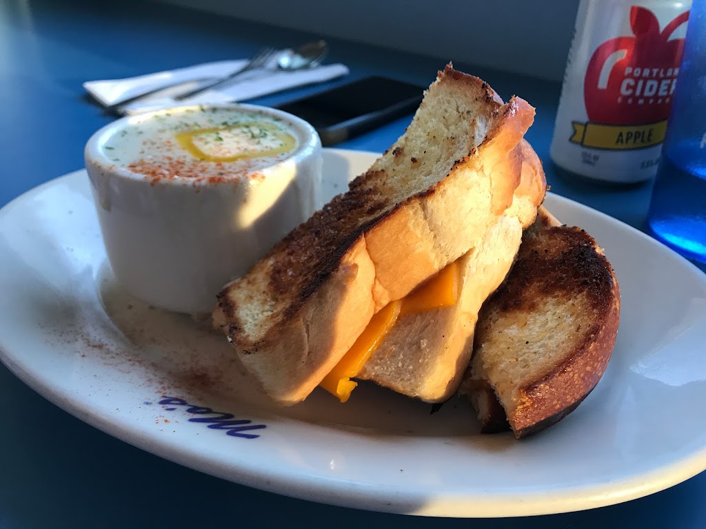 Mos Seafood & Chowder - Otter Rock | restaurant | 921 1st St, Otter Rock, OR 97369, USA | 5417652442 OR +1 541-765-2442