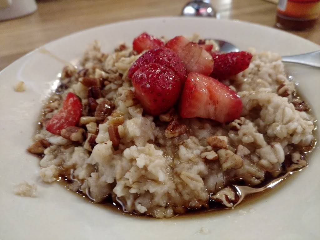 Maple Street Biscuit Company- Gunbarrel | restaurant | 2114 Gunbarrel Rd, Chattanooga, TN 37421, USA | 4237139368 OR +1 423-713-9368