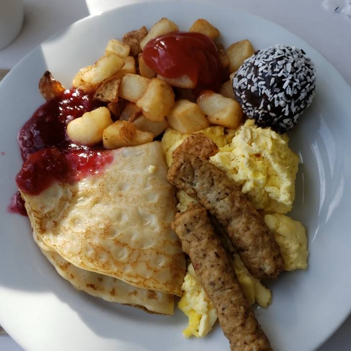 IKEA Restaurant | restaurant | 2206 S Christopher Columbus Blvd, Philadelphia, PA 19148, USA | 8888884532 OR +1 888-888-4532