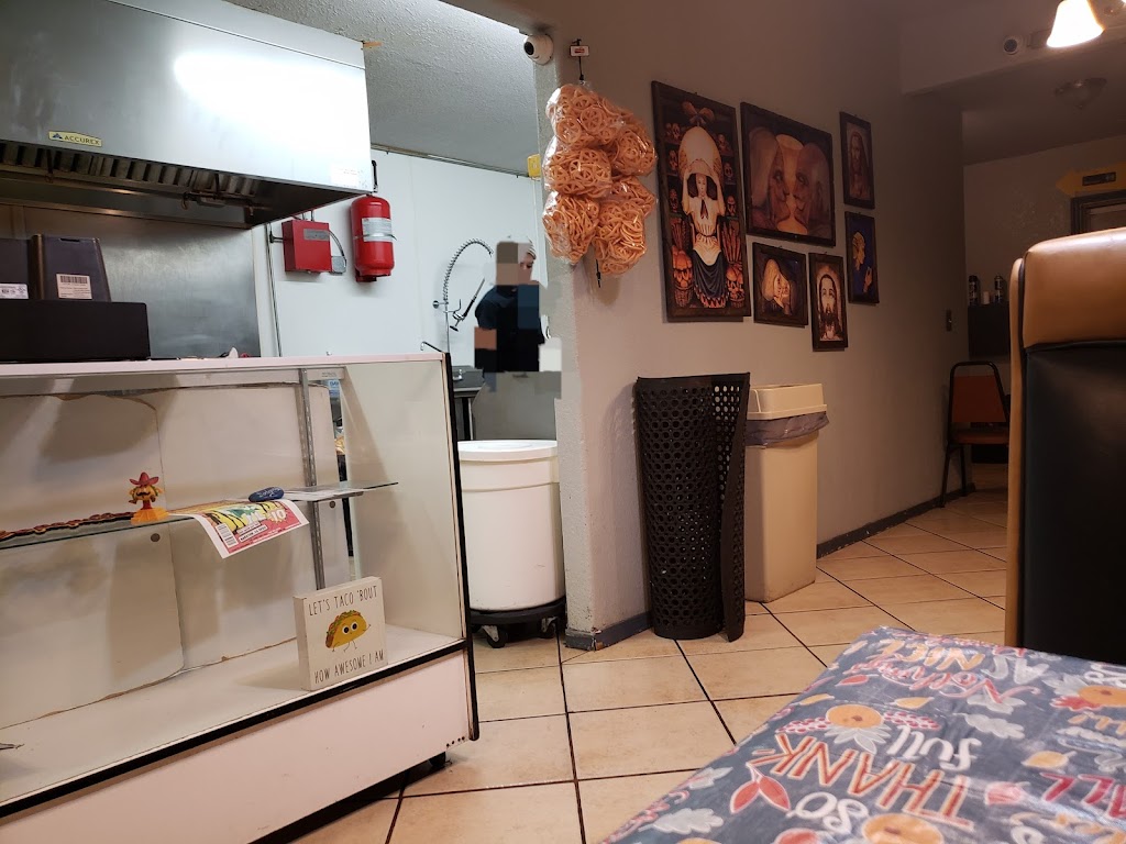 La Mesa | restaurant | 671 Windy Pass, Barstow, CA 92311, USA | 7608184336 OR +1 760-818-4336