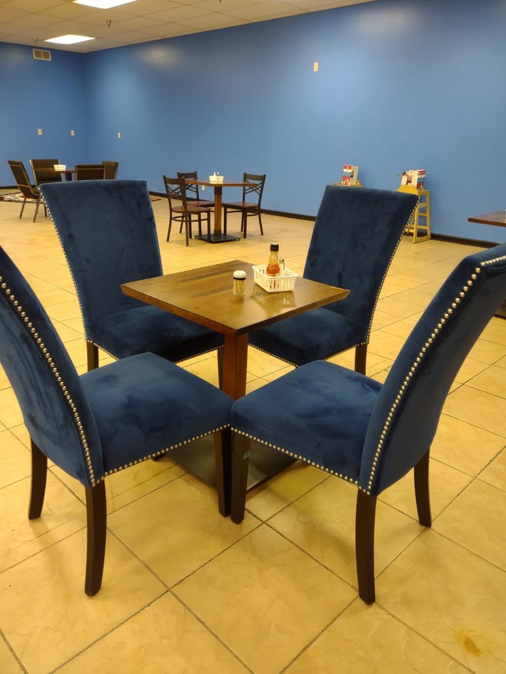 East African Restaurant- Somali | restaurant | 7277 Turfway Rd, Florence, KY 41042, USA | 8599186002 OR +1 859-918-6002