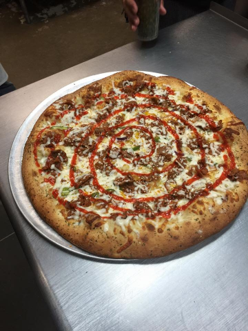 Halftime Pizza | restaurant | 7126 Tezel Rd, San Antonio, TX 78250, USA | 2105212990 OR +1 210-521-2990