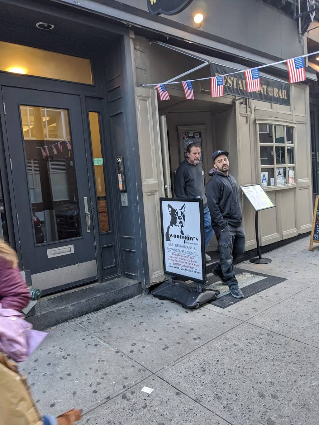 Woodrows | restaurant | 43 Murray Street, New York, NY 10007, USA | 2126760300 OR +1 212-676-0300