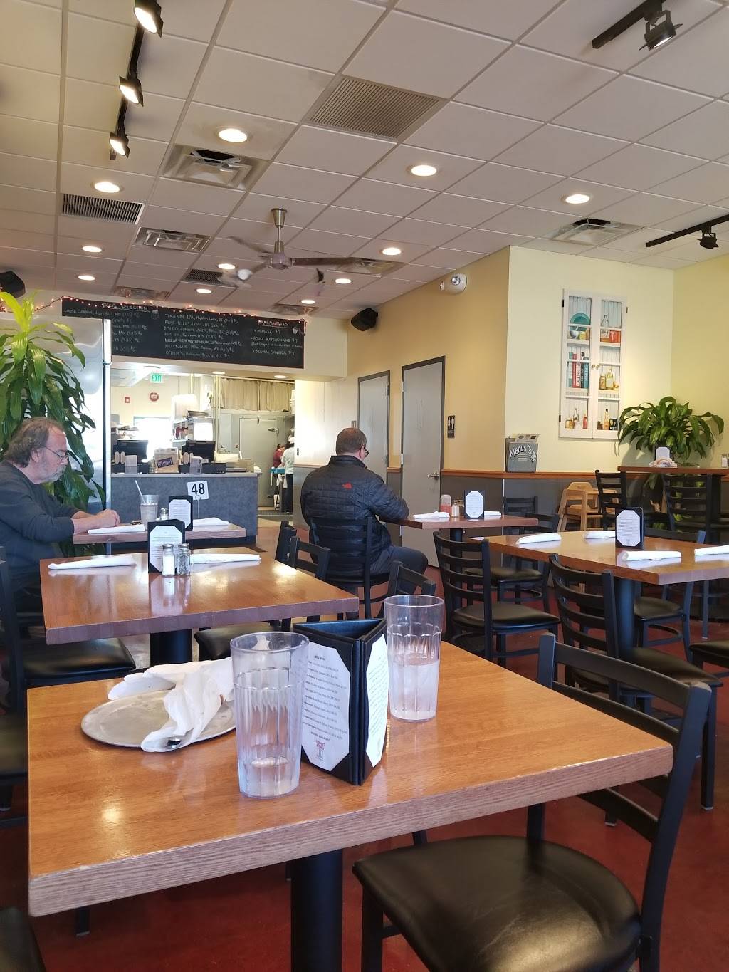 Eastport Kitchen | restaurant | 923 Chesapeake Ave, Annapolis, MD 21403, USA | 4109900000 OR +1 410-990-0000