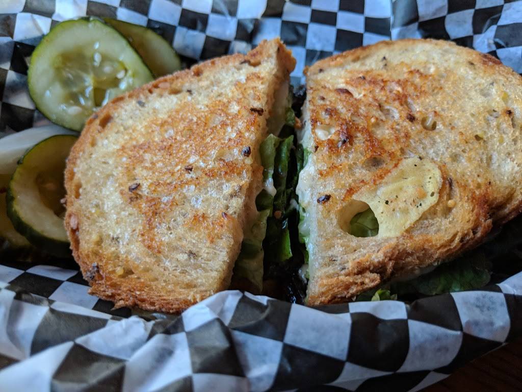 Tipsy Cow | restaurant | 102 King St, Madison, WI 53703, USA | 6082871455 OR +1 608-287-1455