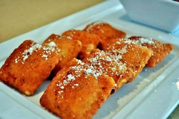 Joey Ds | restaurant | 3300 Davis Blvd, Naples, FL 34104, USA | 2392313658 OR +1 239-231-3658