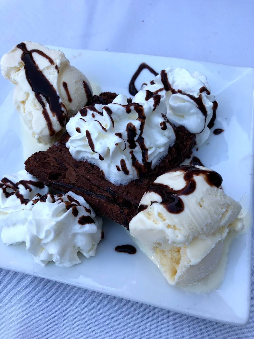 Christakis Greek Cuisine | restaurant | 13011 Newport Ave, Tustin, CA 92780, USA | 7147316600 OR +1 714-731-6600