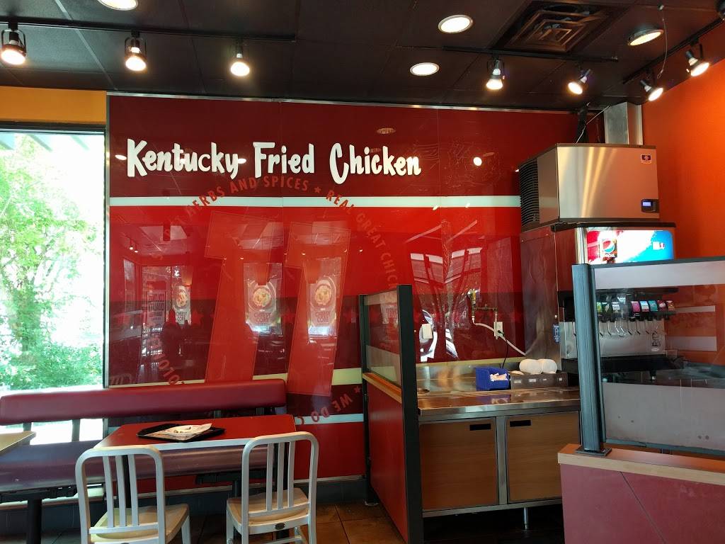 KFC | restaurant | 519 E Market St, West Chester, PA 19382, USA | 6104369734 OR +1 610-436-9734