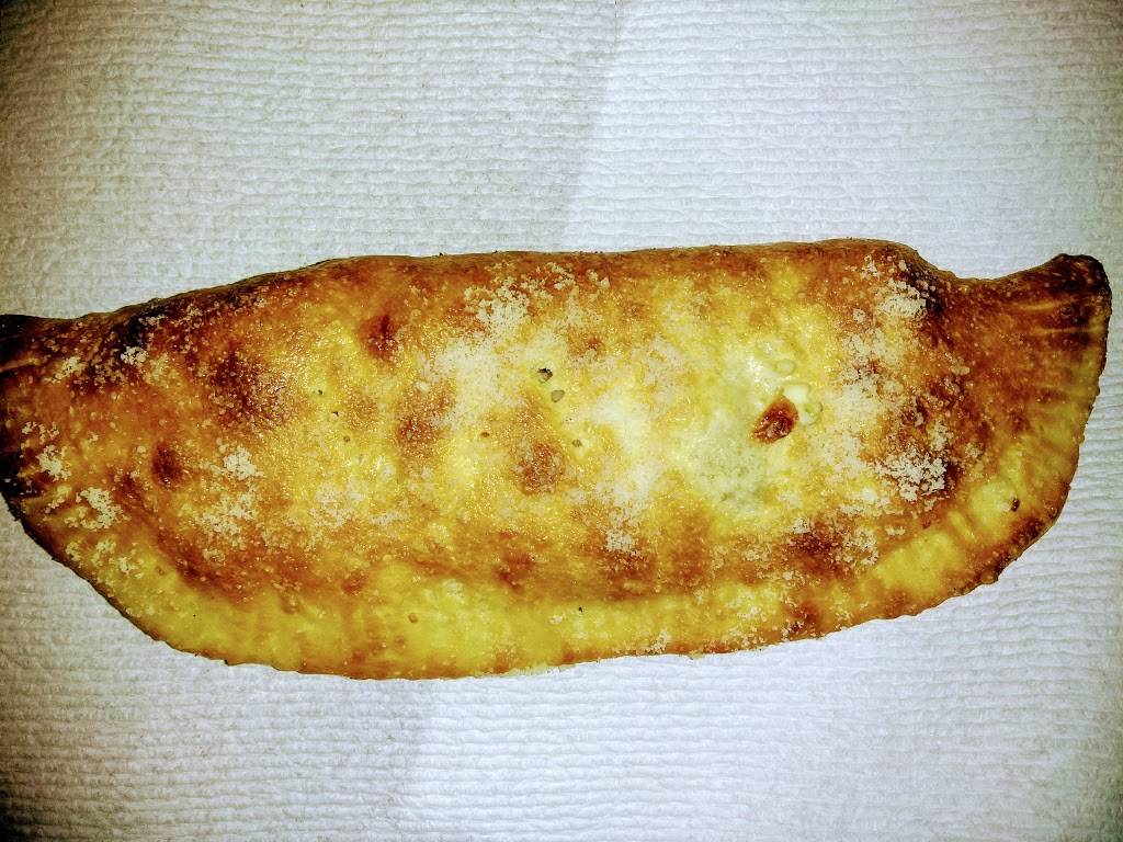 Backdoor Deli | restaurant | 121 W Cedar Ave, Gladwin, MI 48624, USA | 9894266630 OR +1 989-426-6630