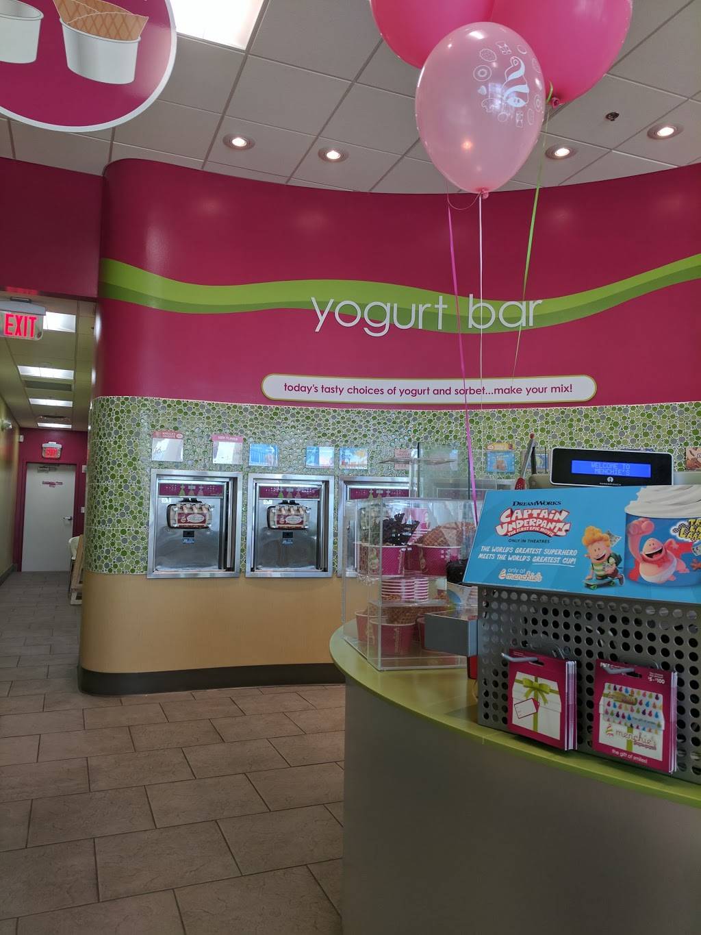 Menchies Frozen Yogurt | bakery | 9169 W Atlantic Ave Ste 116, Delray Beach, FL 33446, USA | 5613323550 OR +1 561-332-3550