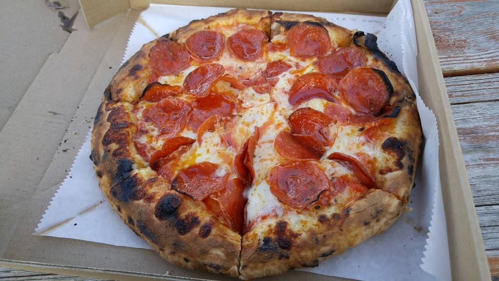 Wood Fire Pizza | restaurant | 14298 Spring Hill Dr, Spring Hill, FL 34609, USA | 3525568899 OR +1 352-556-8899