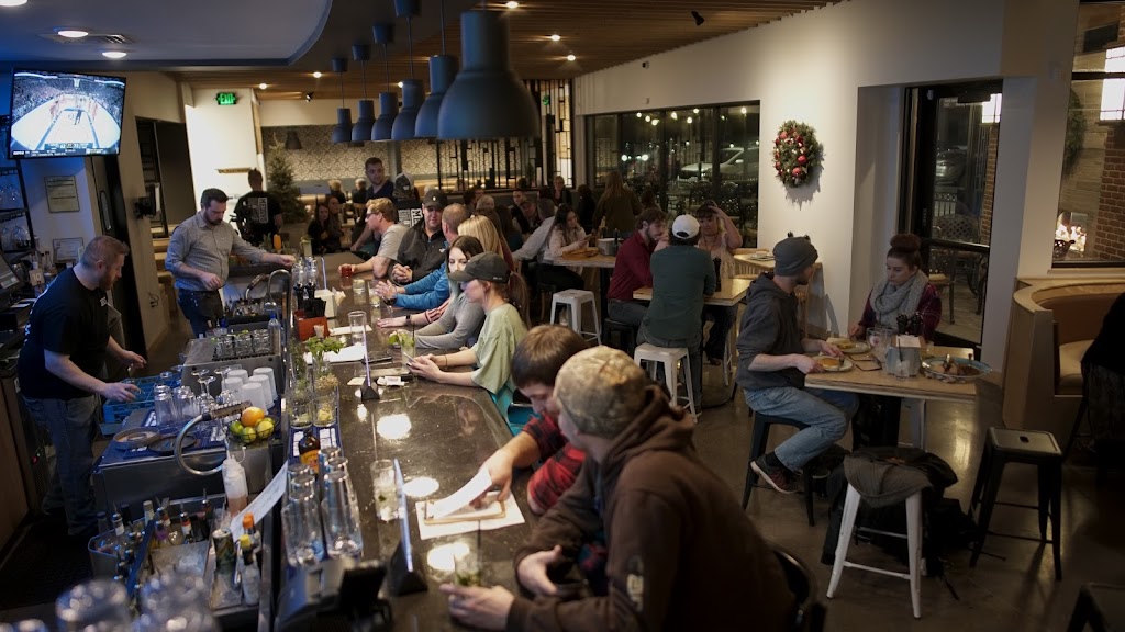 Meddys | restaurant | 120 Washington S, Wichita, KS 67202, USA | 3162016007 OR +1 316-201-6007