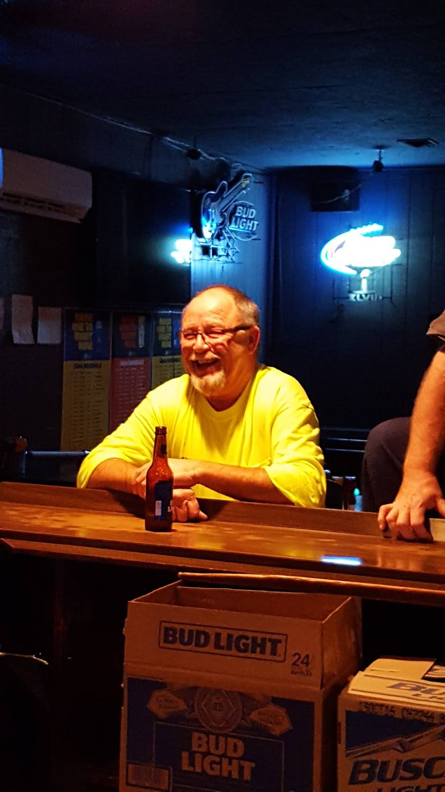 Good Times Bar & Grill | restaurant | 511 Main St, Lowden, IA 52255, USA | 5639415213 OR +1 563-941-5213