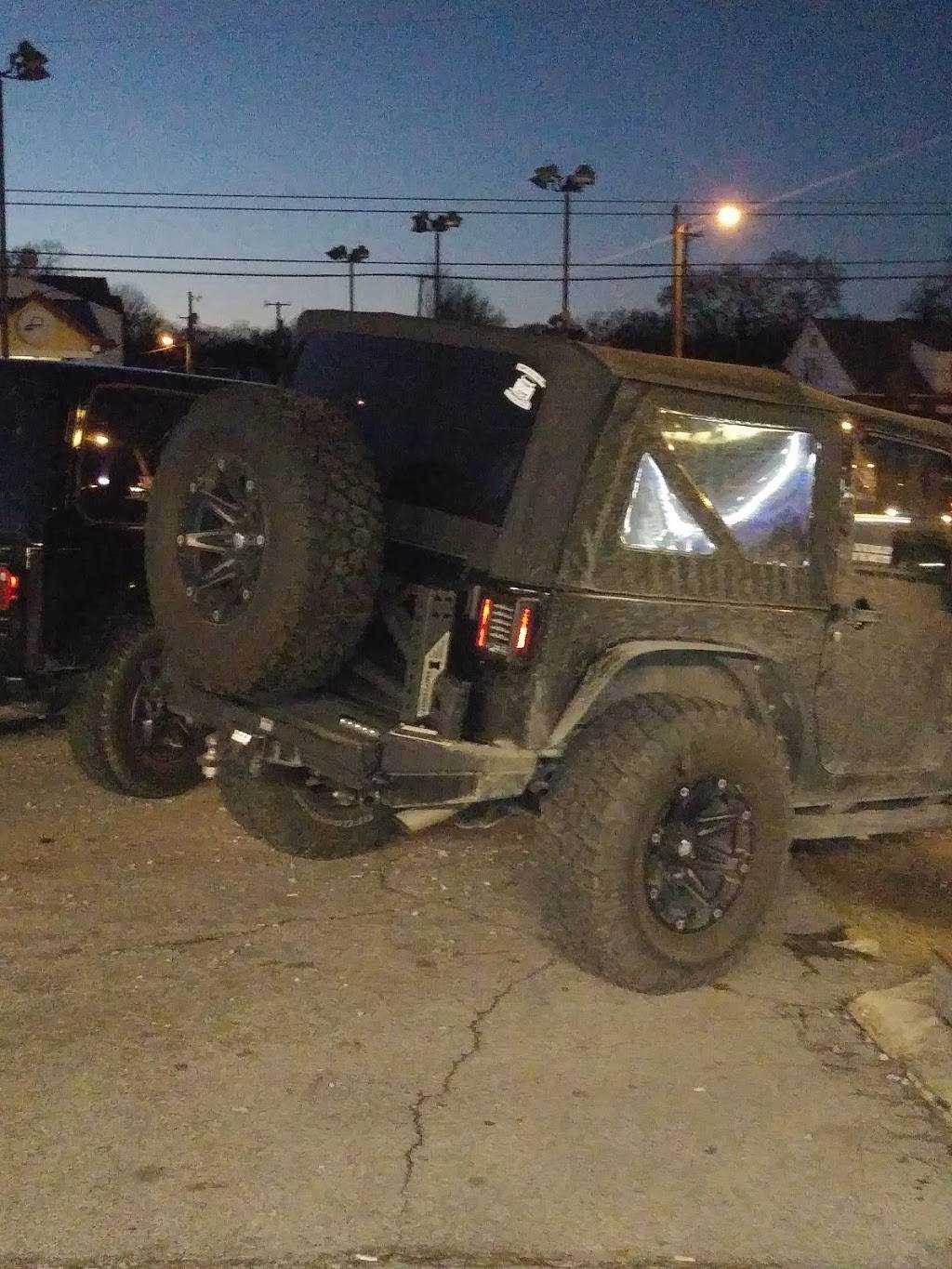 Turn One Bar | night club | 3208 Gallatin Pike, Nashville, TN 37216, USA | 6154322402 OR +1 615-432-2402