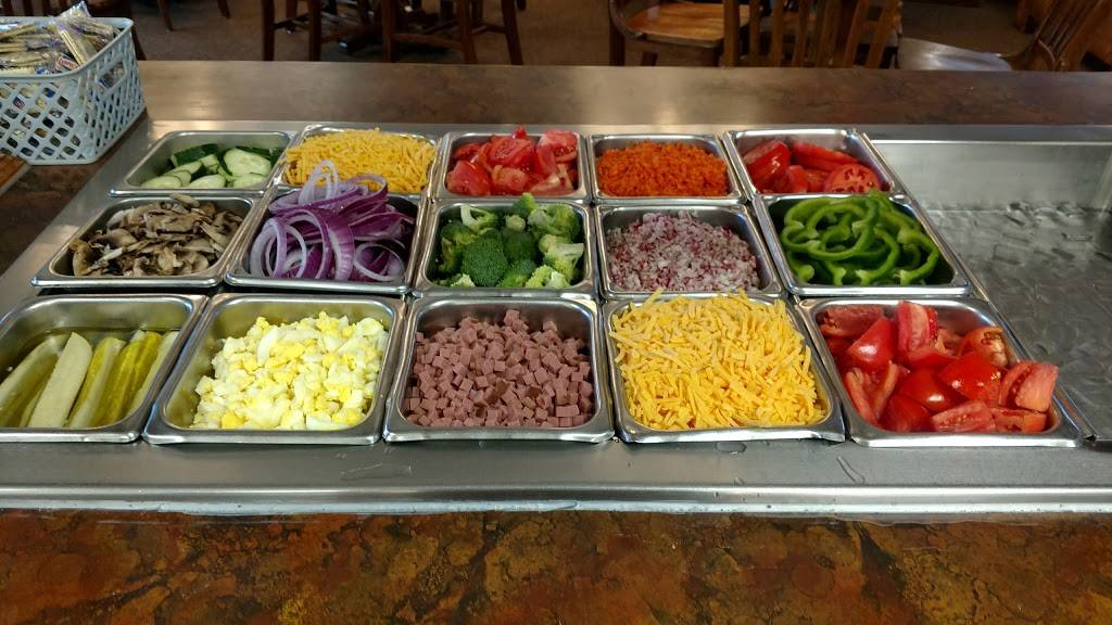 Connies Fried Chicken | restaurant | 821 S Gloster St, Tupelo, MS 38801, USA | 6628427260 OR +1 662-842-7260