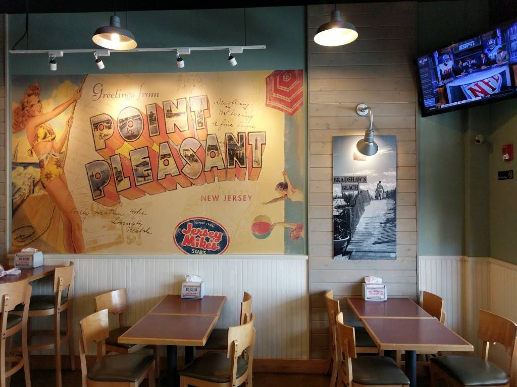 Jersey Mikes Subs | meal takeaway | 9362 S Colorado Blvd Ste. 0-4, Highlands Ranch, CO 80126, USA | 3036833066 OR +1 303-683-3066