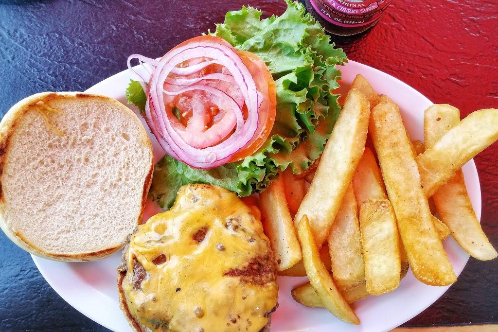 Harbor Delicatessen | cafe | 34667 Golden Lantern, Dana Point, CA 92629, USA | 9494960424 OR +1 949-496-0424