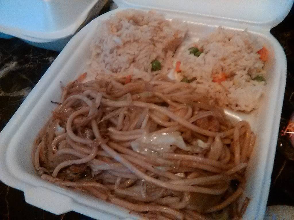 Lucky Wok | restaurant | 8527 Alondra Blvd, Paramount, CA 90723, USA | 5625298977 OR +1 562-529-8977