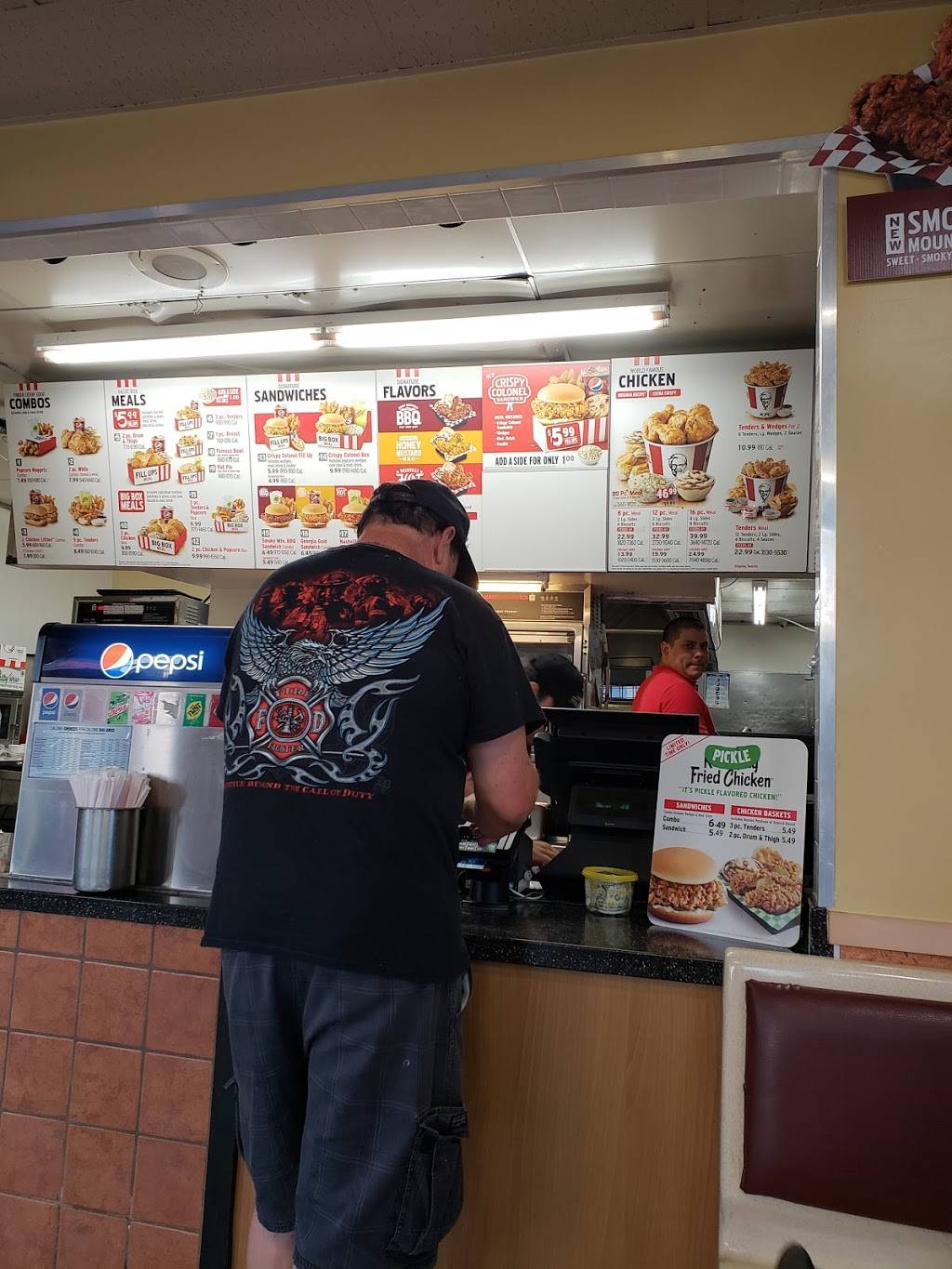 KFC | restaurant | 8644 Balboa Blvd, Northridge, CA 91325, USA | 8188859554 OR +1 818-885-9554