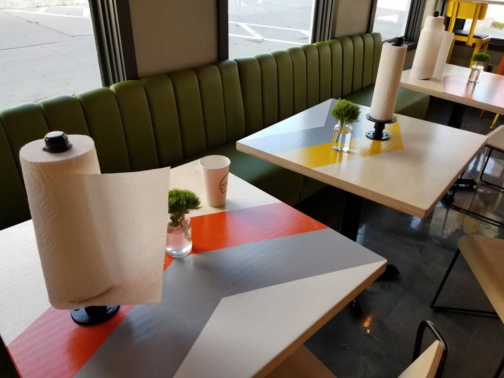 Chedda Burger | restaurant | 1314 Foothill Dr, Salt Lake City, UT 84108, USA | 3852278845 OR +1 385-227-8845