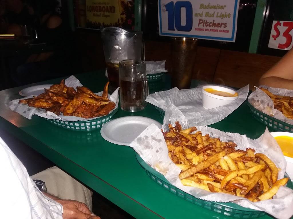 Hammocks Grill | restaurant | 14617 SW 104th St, Miami, FL 33186, USA | 3053836110 OR +1 305-383-6110